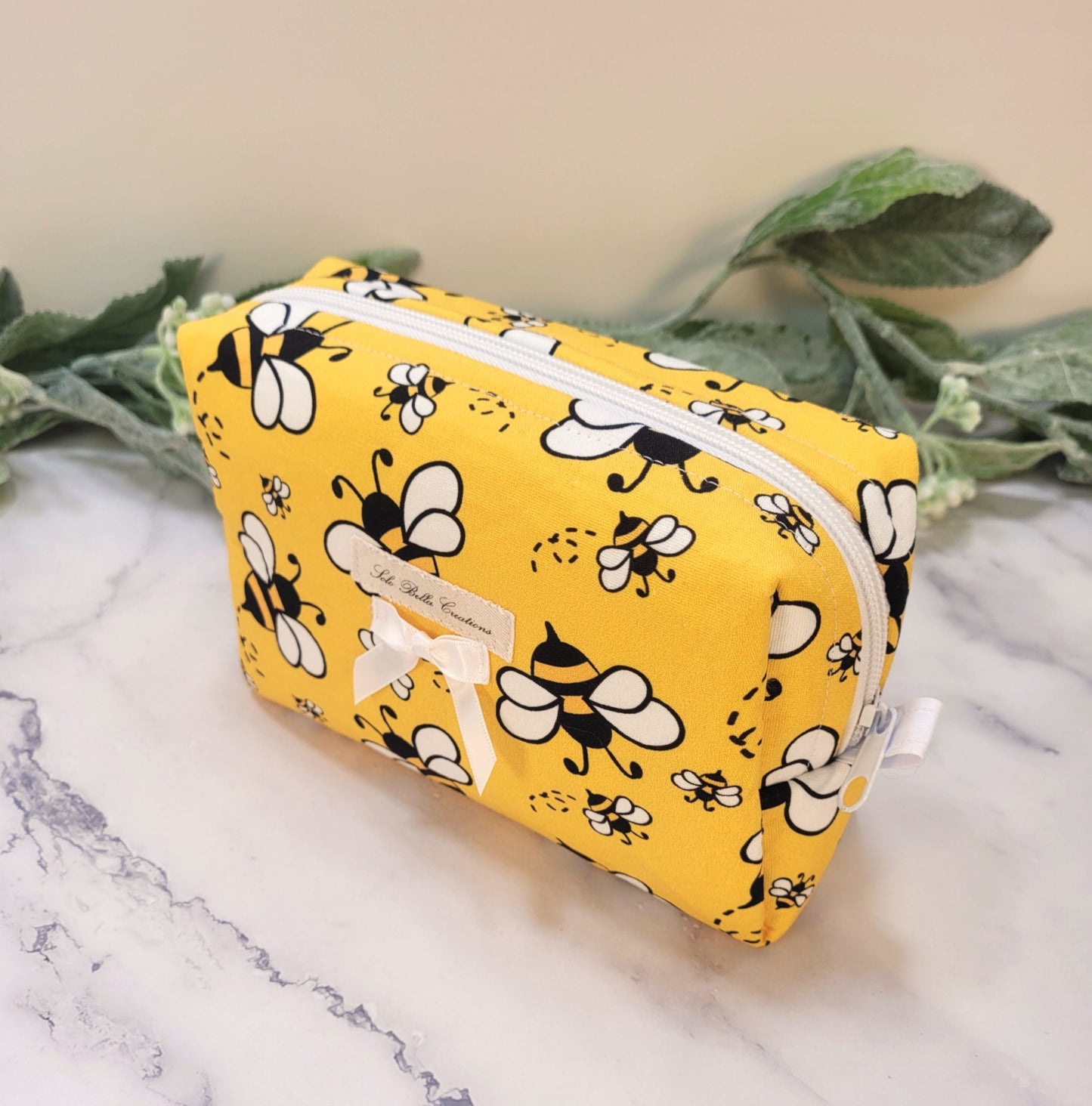 Busy Bee boxy makeup bag, travel must-haves, cosmetic bag. size S