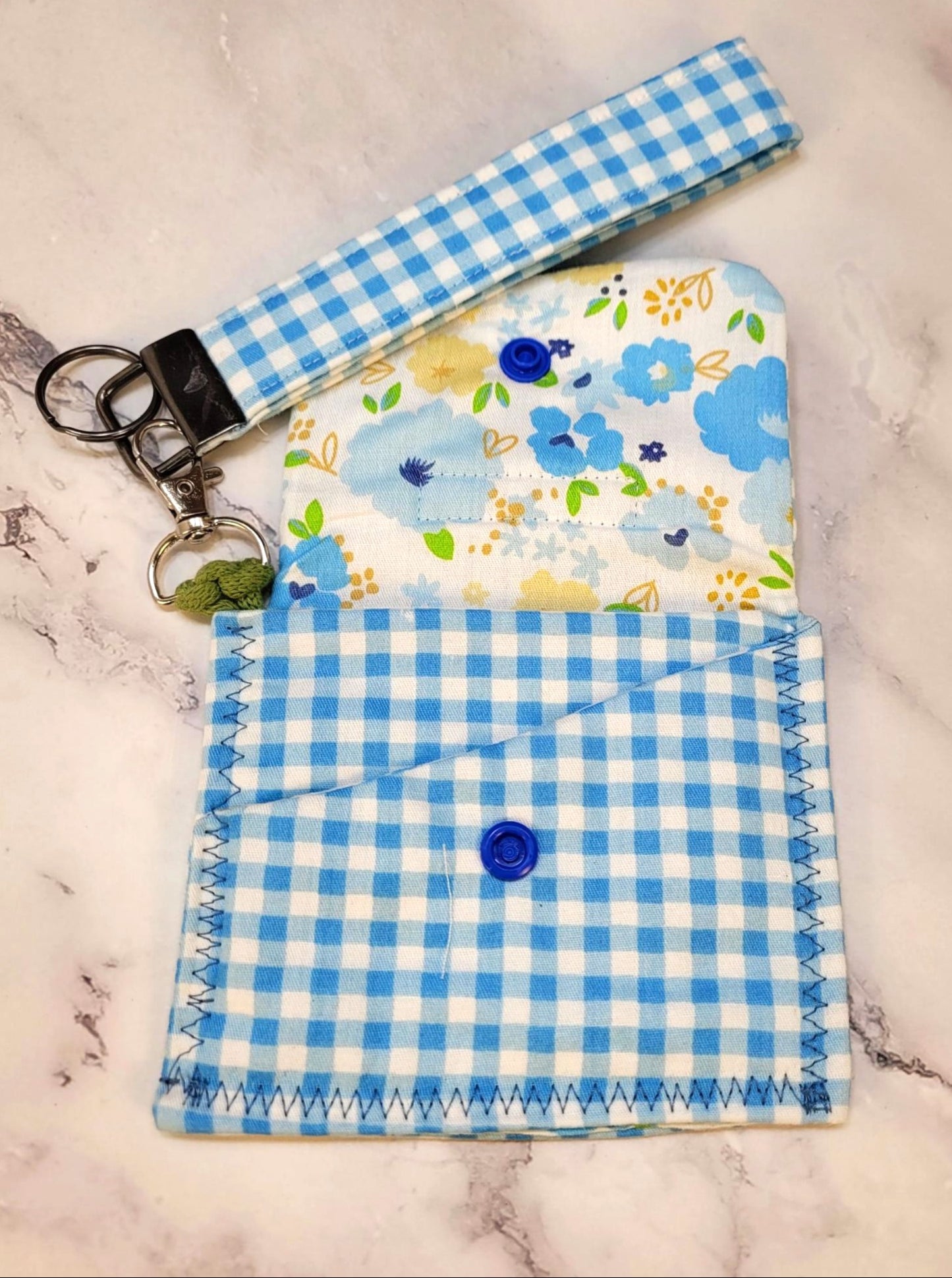 Tri-Fold wallet, wristlet combo