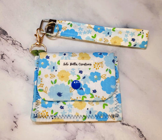 Tri-Fold wallet, wristlet combo