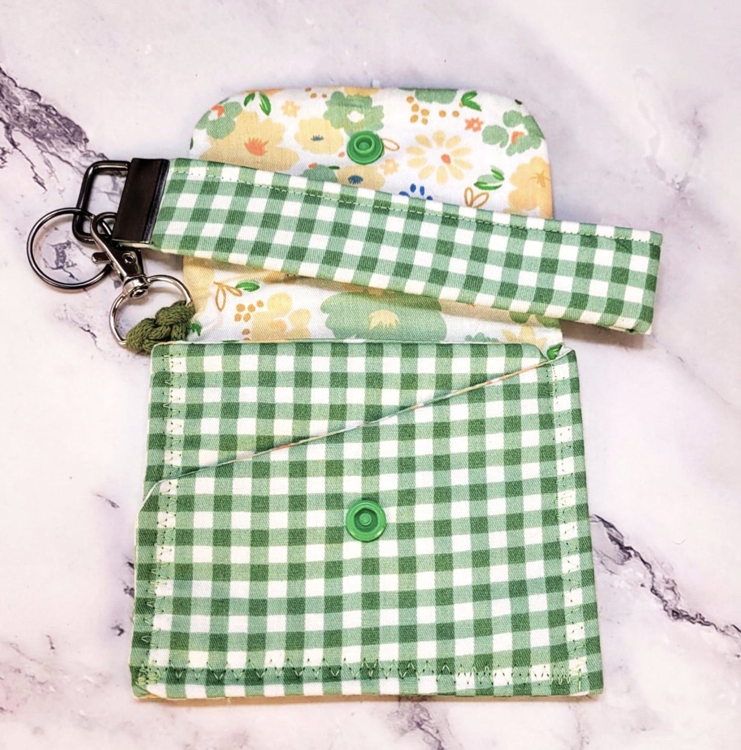 Tri-Fold wallet, wristlet combo