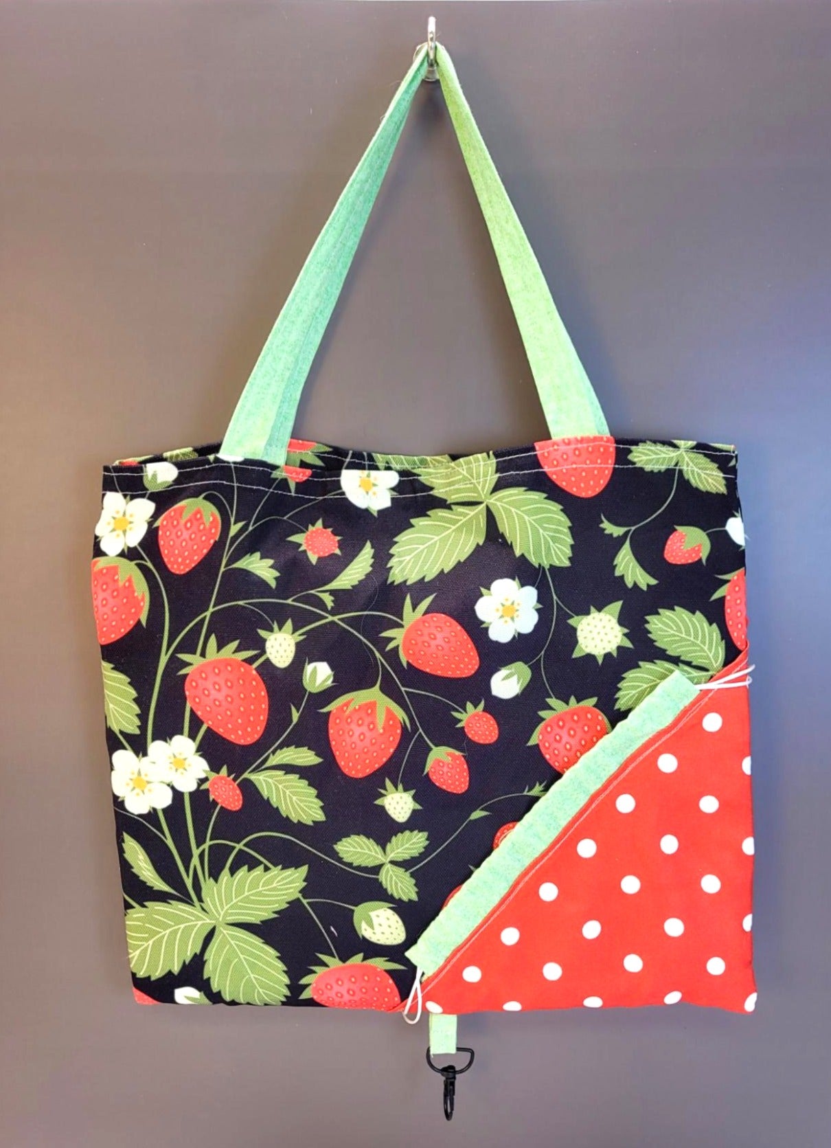 Strawberry Tote Bags