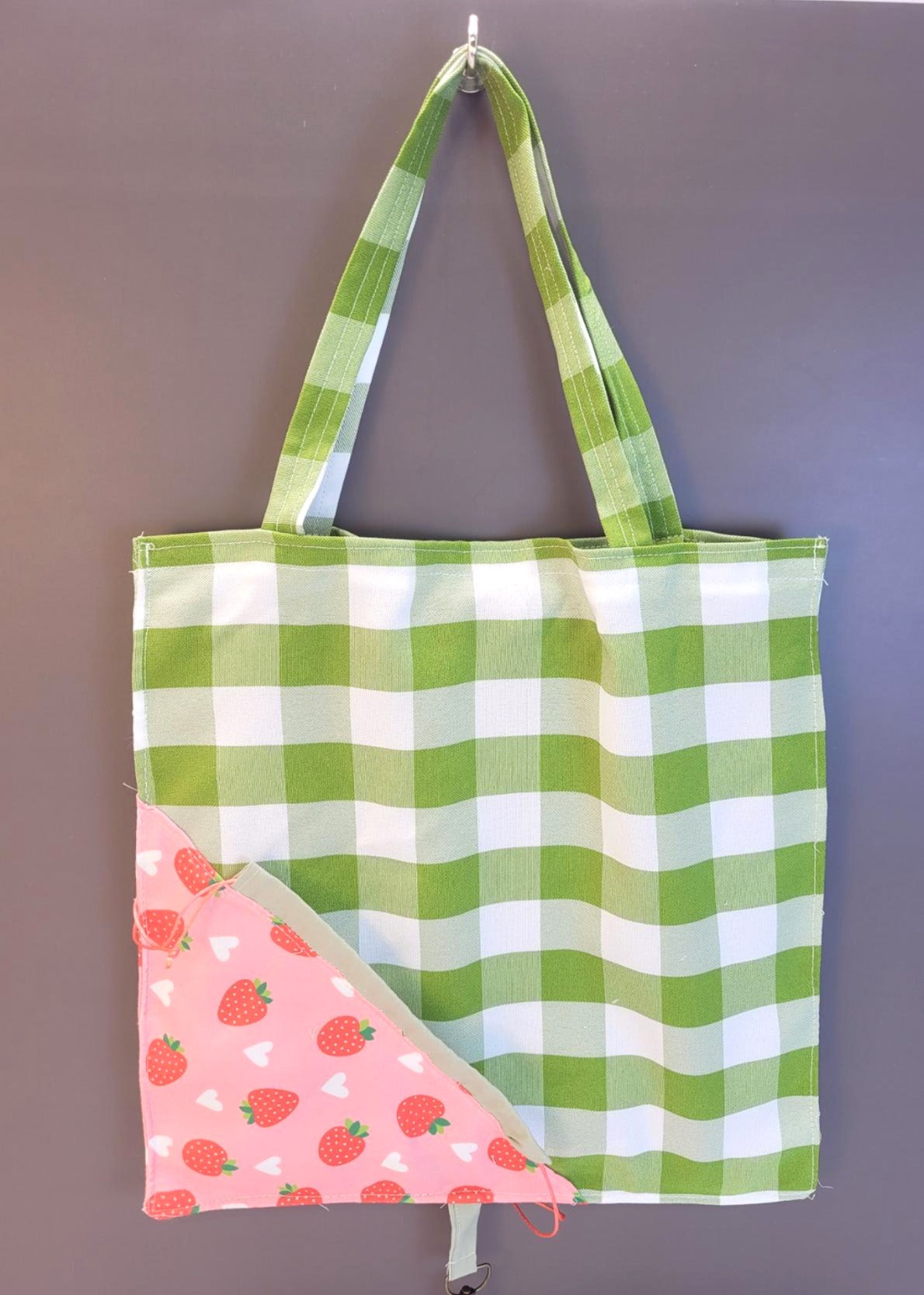 Strawberry Tote Bags