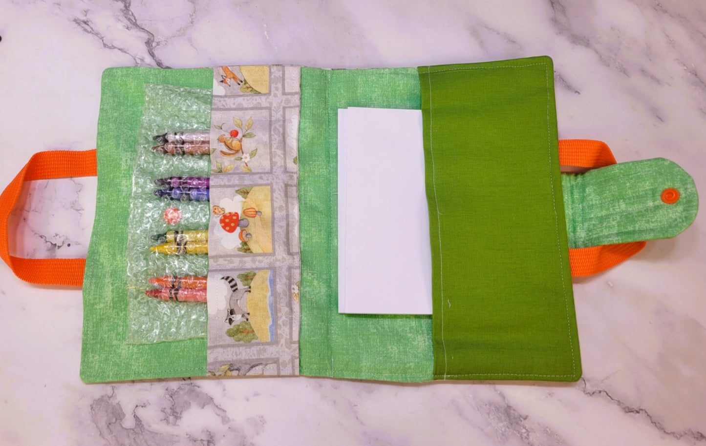 Art Portfolio, crayon set