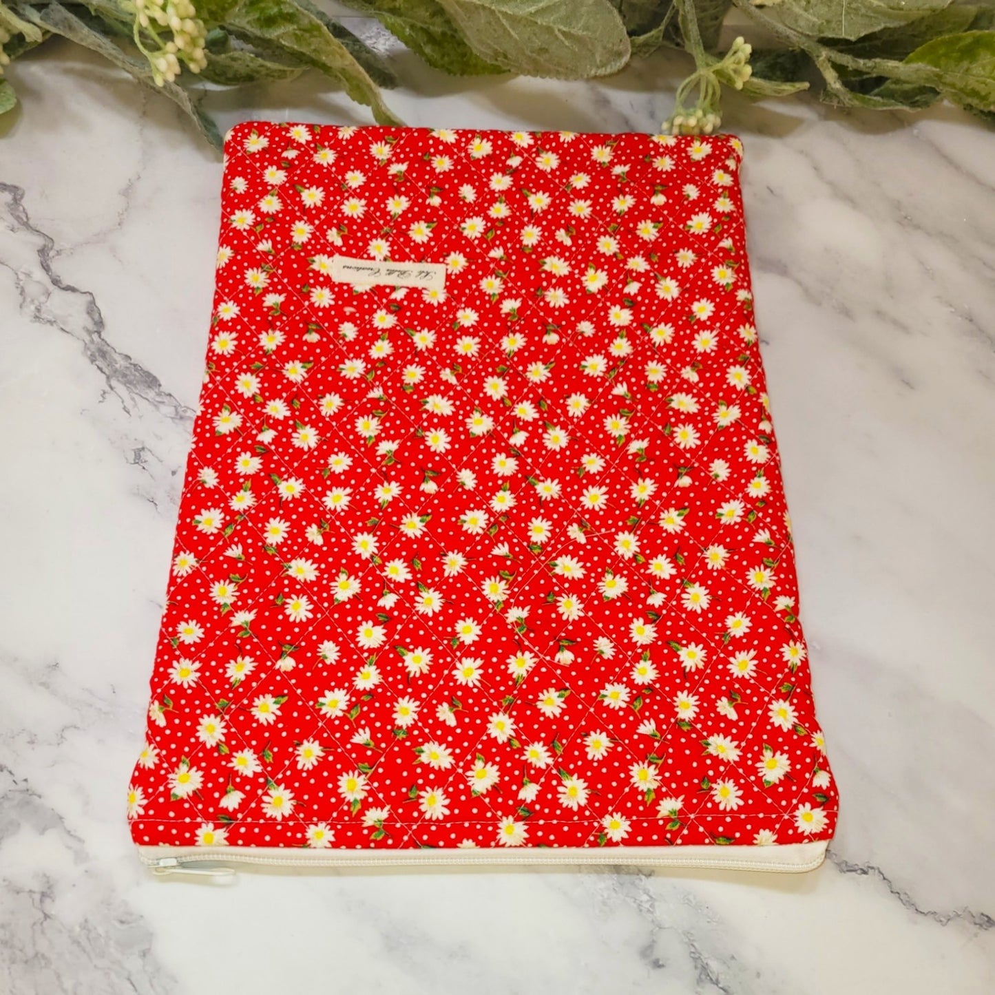 Red Daisy Dots quilted protective sleeve. size M