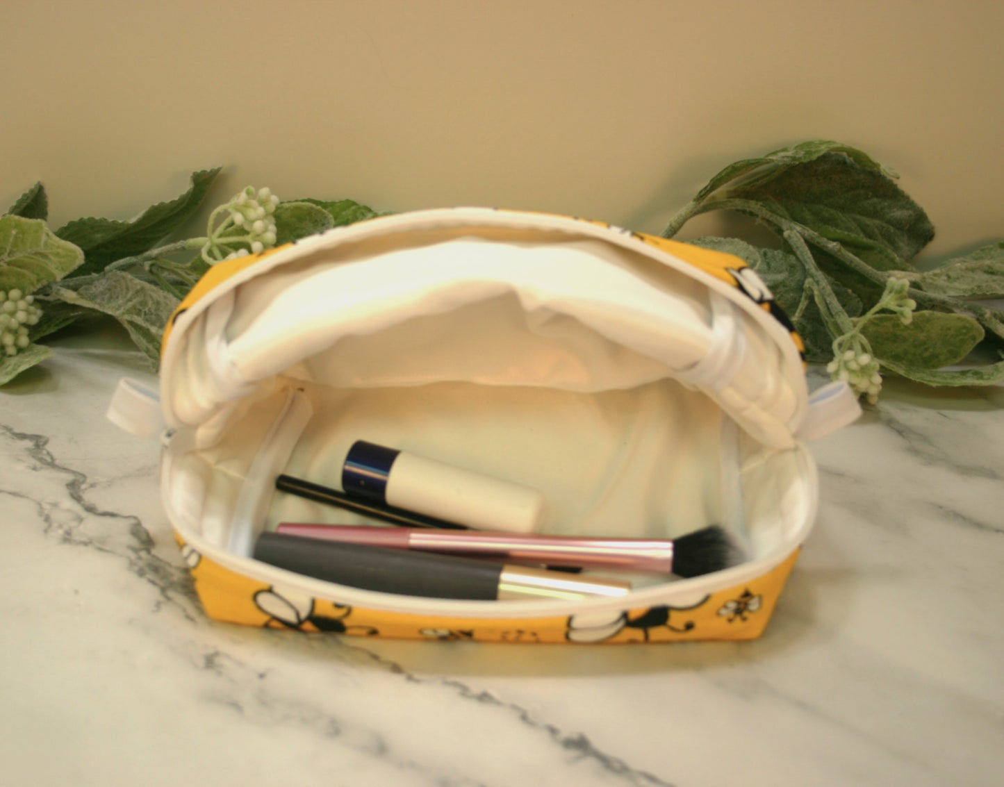 Busy Bee boxy makeup bag, travel must-haves, cosmetic bag. size S