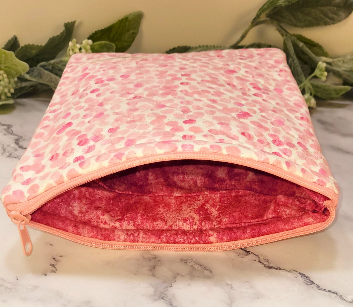 Bubble Gum Bubbles quilted protective sleeve. size S