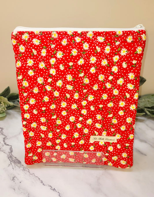 Roses are Red quilted protective sleeve. size S